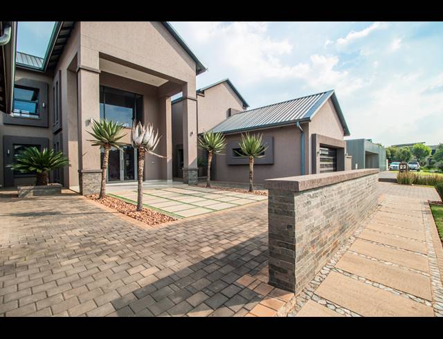 5 BEDROOM HOUSE FOR SALE IN SERENGETI LIFESTYLE ESTATE